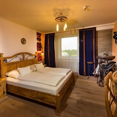 Freizeittempel 4* Wiener Neustadt